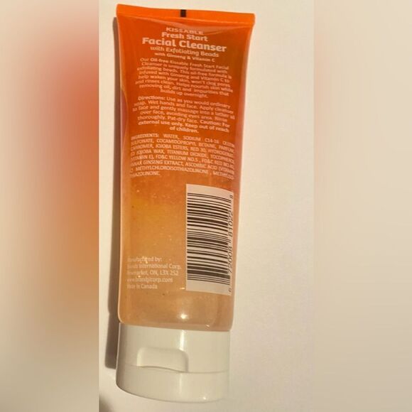 🎀Kissable Fresh start Facial cleanser with exfoliating Beads 8OZ(226g) 💥 - Picture 4 of 6